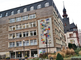 Rathausanbau: Bürogebäude oder Hotel? Rathausanbau: Bürogebäude oder Hotel? Vorschlag: Studentenwohnheim! | Neues Limburg
