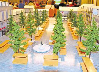 Konzepte der fünf Planungsbüros liegen nun vor In einem öffentlichen Sandbox-Verfahren wurden Ideen gesammelt. Ein Bürgerbegehren wurde initiiert. Und seit vergangenem Jahr ist der Neumarkt in Limburg parkfrei. Jetzt liegt ein aussichtsreicher Entwurf für die Neugestaltung vor. © Stadt Limburg